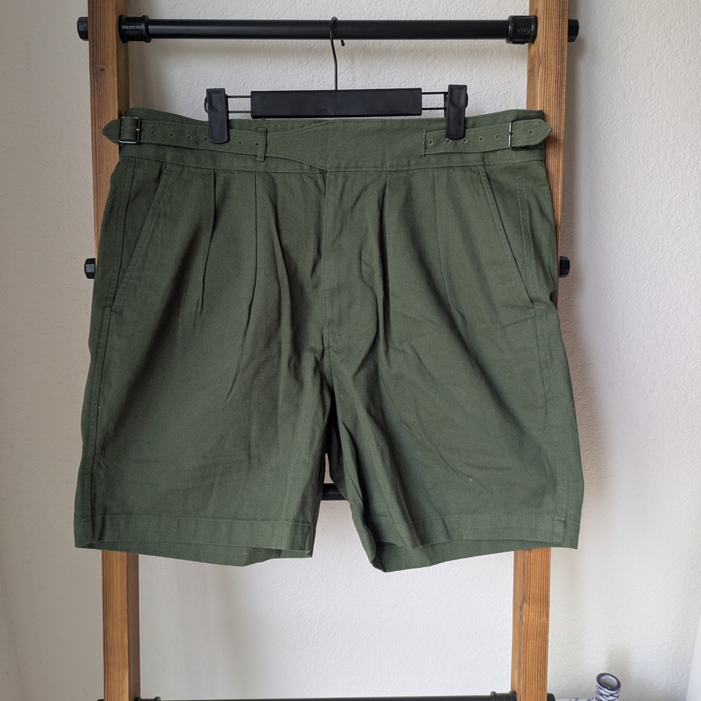 Todd Snyder Men's Green Shorts - Size 34
